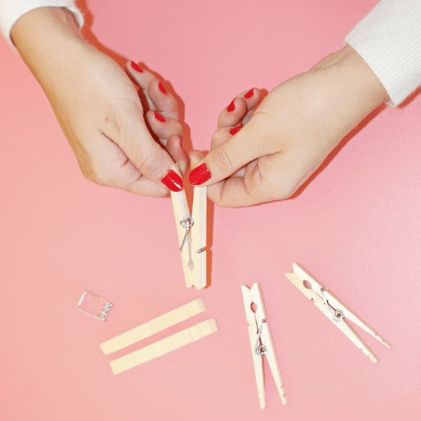 Check out this step by step Christmas tree DIY activity. Get ready to show off your ultimate holiday craft skills with this DIY fun. Perfect activity for this holiday season 