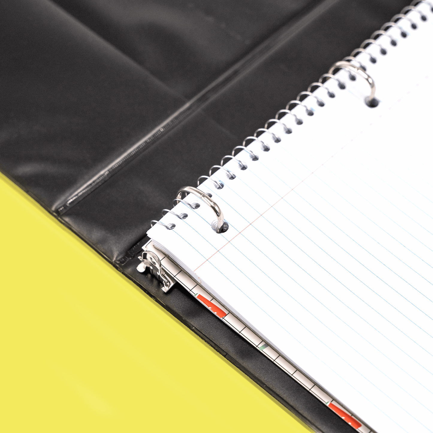 Yoobi x Marvel Avengers Icons 1" Binder Set, 4 Pack