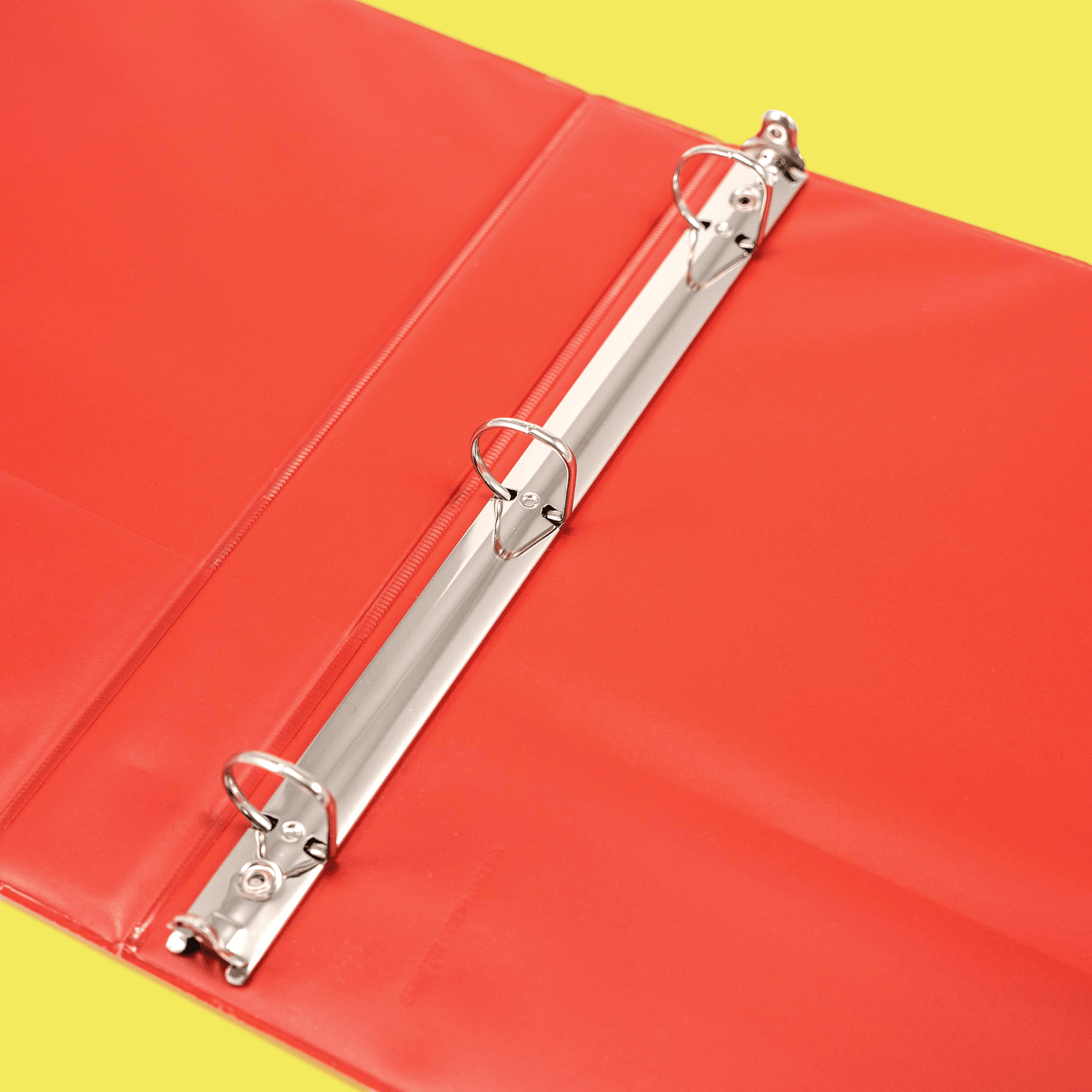 Yoobi x Marvel Avengers Icons 1" Binder Set, 4 Pack